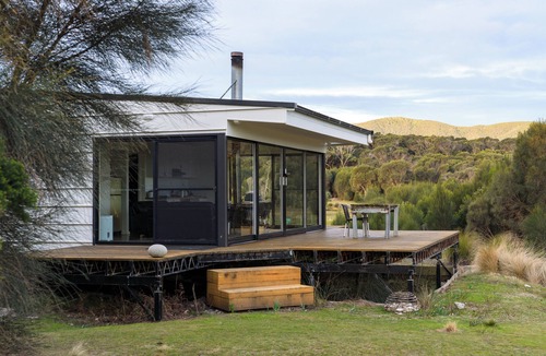 Blue Rocks Cabin | Sawyers Bay Shacks