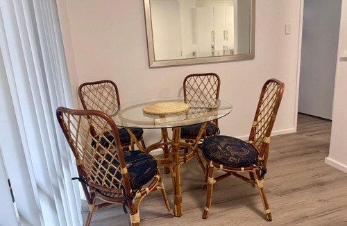 Scarborough Apartment | Scarborough & Absolutely Beachfront