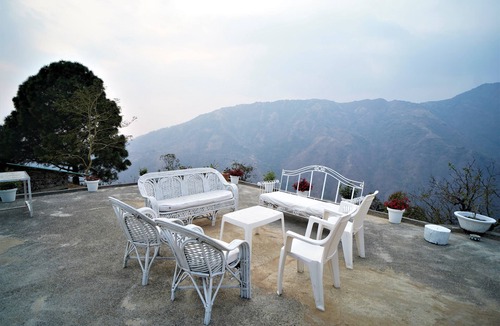Dehradun House | Scenic & Beautiful Cottages for self awareness, nature and healing. (Room 3)
