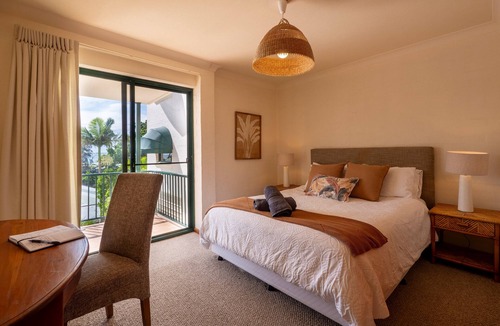 Scotts Head Apartment | Scotts Head Beach Apartment - Unit 1