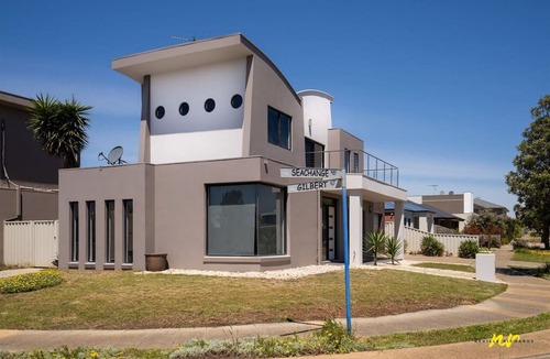 St Leonards House | SEACHANGE ESCAPE - ST. LEONARDS in Saint Leonards