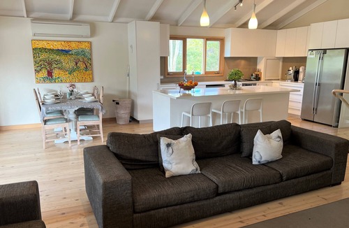 Dunsborough House | Seachange Old Dunsborough