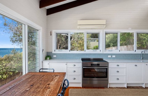 Mollymook Beach House | Seacliff Cottage - Iconic Oceanfront Home with Pool