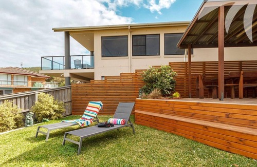 Boomerang Beach House | SeaCrest on Blueys Beach