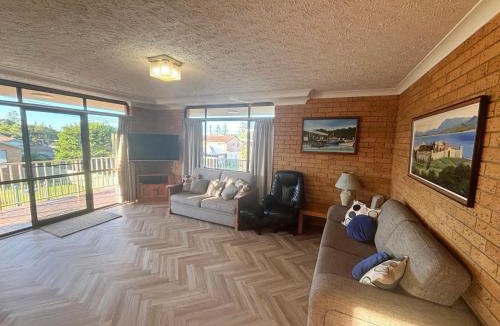 South West Rocks Apartment | Seacrest Unit 1 - Bring your own linen.