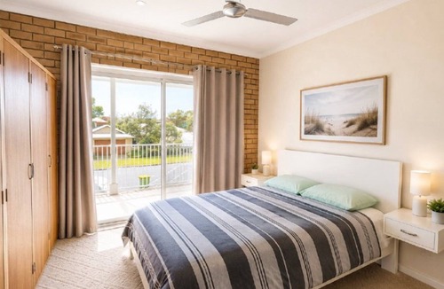 Minnie Water House | 'Seaduced by Minnie, TOP NOTCH