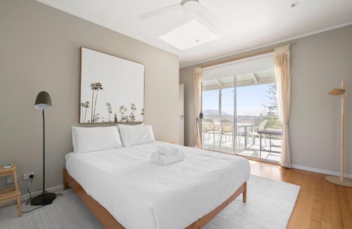 Avalon Beach House | Seas the Day Avalon Beachside Haven