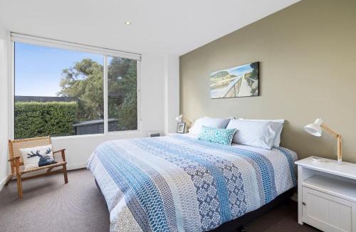 Lorne House | Seasoon