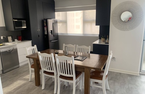 Cronulla Apartment | Seaview apartment directly across from the beach