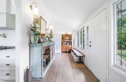 North Deep Creek House | Secluded Beautifully Renovated Queenslander on 37 Acres + Stunning Views