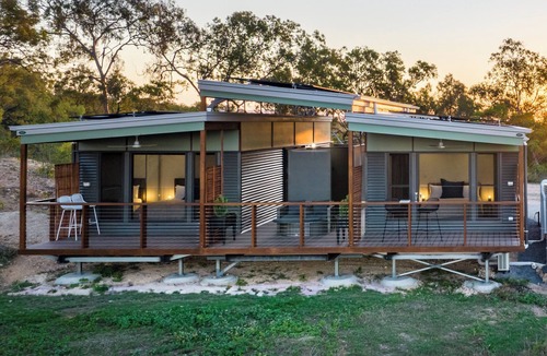 Agnes Water Cabin | Secluded Off-Grid Ocean View Cabin | Sleep Four | Peaceful Nature Escape