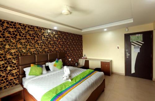 Perungudi Hotel | Sekaran Hotel OMR