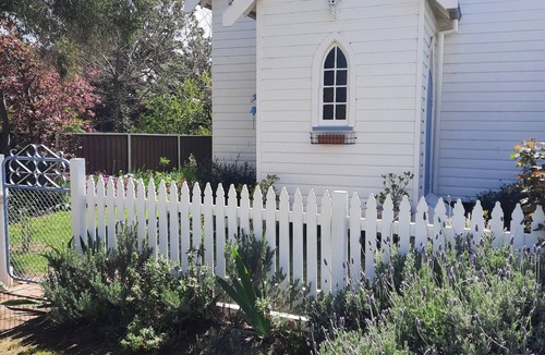 Central Mudgee House | Self Contained Restored Heritage c. 1914 Church SPECIAL - Pay 3 nights, stay 4