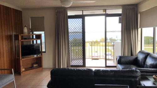 Golden Beach Apartment | Seneschal Unit 3