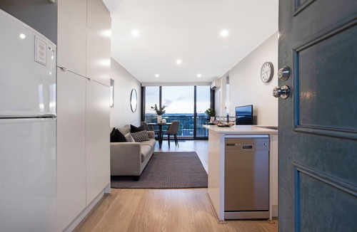 South Perth Apartment | Sepal Select with Magnificent views !BR 1Car Bay, South Perth - perfect
