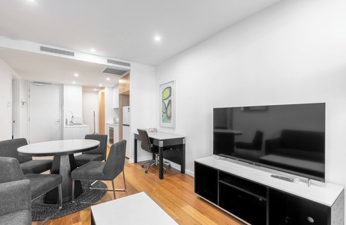 Braddon Apartment | Serain Residences Canberra Centre