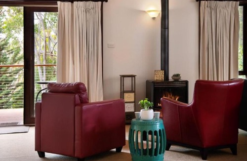Daylesford House | Serena- a stone's throw from Lake Daylesford