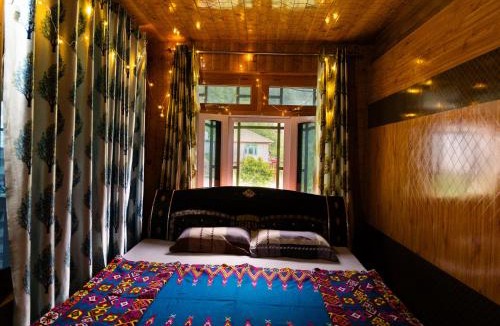 Banjar House | Serena by Xtastays - Deohari, Sainj Valley, Kullu
