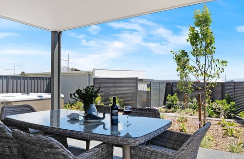 Shell Cove House | Serendipity @ The Waterfront