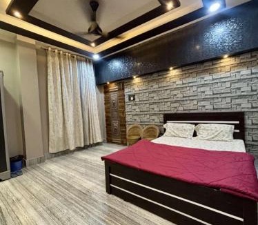 Sualkuchi House | Serene villa