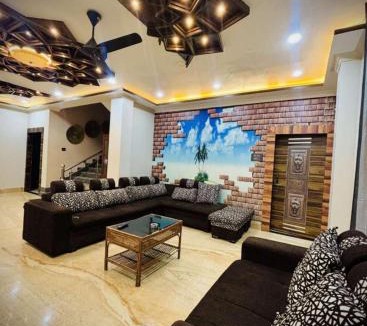 Sualkuchi House | Serene villa