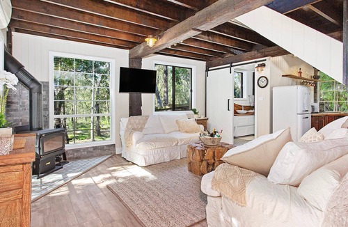 St. Georges Basin House | Serenity 222 The Barn