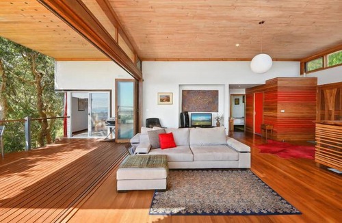 Crescent Head House | Serenity Beach House is waiting for you (Pet Friendly)