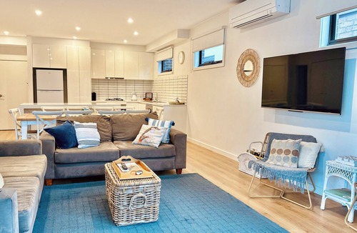Safety Beach House | Serenity Just Steps to the Beach