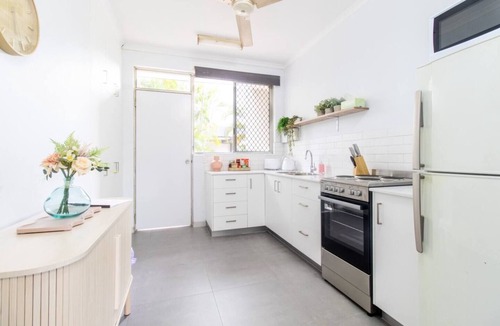 Larrakeyah Apartment | Serenity on Smith | 2 bedroom apartment by Tropical BNB