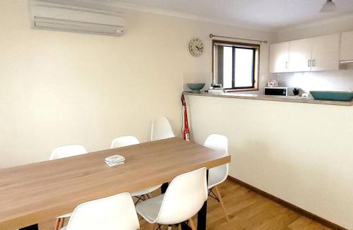 Moonta Bay House | Serenity on Spry