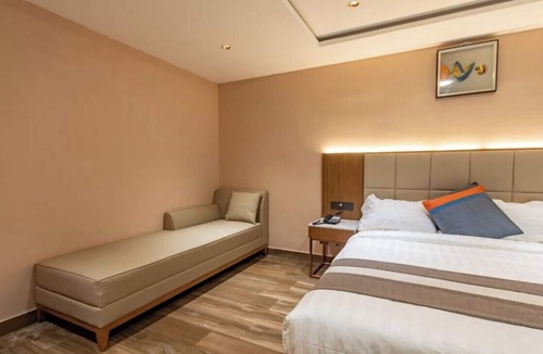Kandal Hotel | Serenity Suites