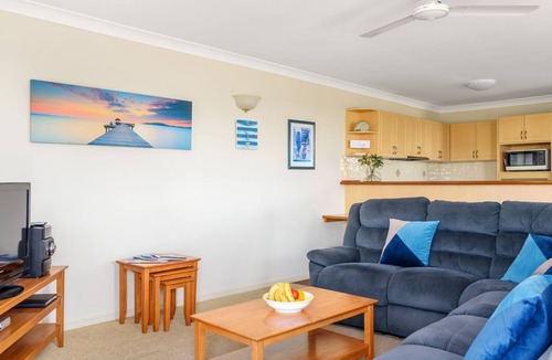 Rainbow Beach Apartment | Sharon Lee 2 - Rainbow Beach