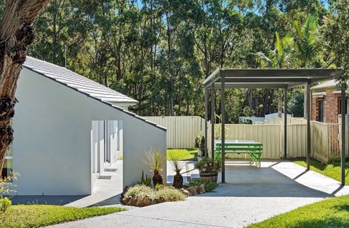 Huskisson House | Shellys by Experience Jervis Bay