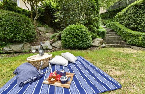 Crafers West House | Sheoak Sanctuary - Private Adelaide Hills Retreat