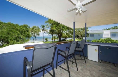 Picnic Bay House | Shipwreck Sands