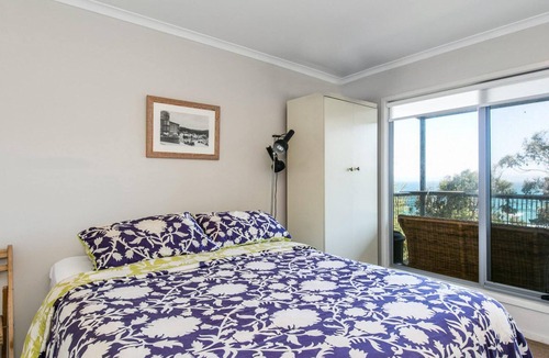 Separation Creek House | Shorebreak - Listen To The Waves