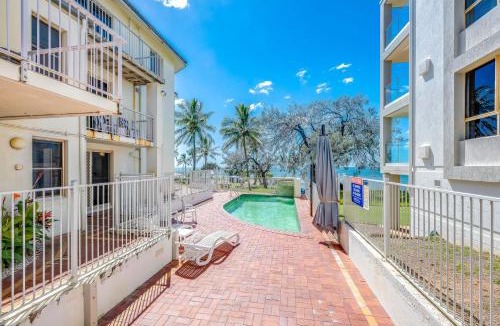 Bargara Hotel | Shoreline Apartments - Unit 9b