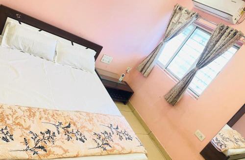 Kolhapur Villa | Shrishailya Bungalow, 2BHK with one AC room, Free SUV parking