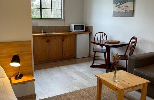 Yallingup Hotel | Sienna Lodge
