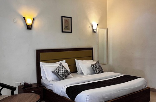 Wasda Resort | Silver Oak Country Yard Hotel & Resort