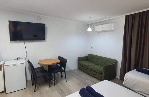 Gilgandra Hotel | Silver Oaks Motel
