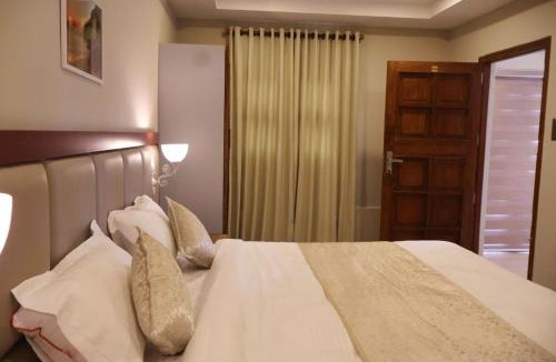 Kumbalam Apartment | Silver sand residency