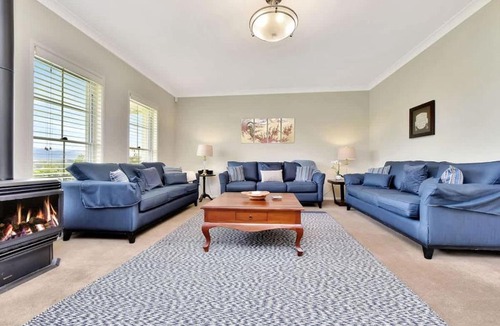 Rothbury House | Silver Springs Homestead Hunter Valley Retreat
