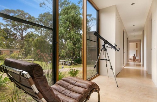 Shoreham House | Simply Shoreham by Ready Set Stay
