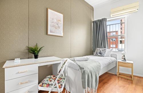 Kingsford House | Single Room - Private Spot in Kingsford - Convenient Location - Shared Bathroom