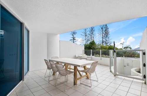 Mooloolaba Apartment | Sirocco 202