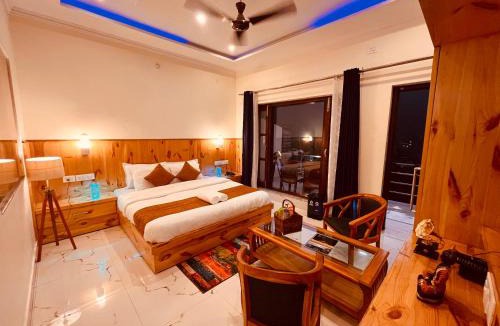 Mussoorie Hotel | Sitara Scenic Mountain View Hotel & Resort, Mussoorie - Luxury Rooms with open Rooftop Cafe