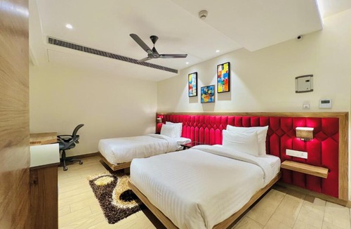 Dehradun Hotel | SJ PARADISE