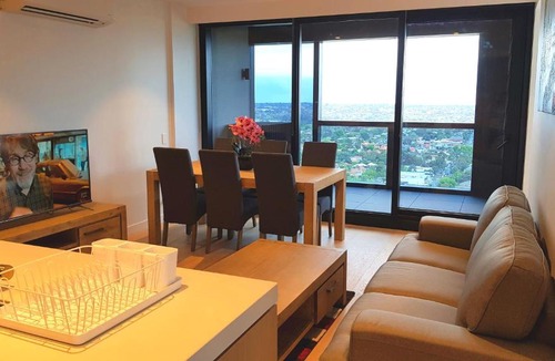 Box Hill Apartment | sky home