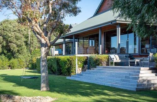 Naturaliste House | Skyfall I Private Properties
